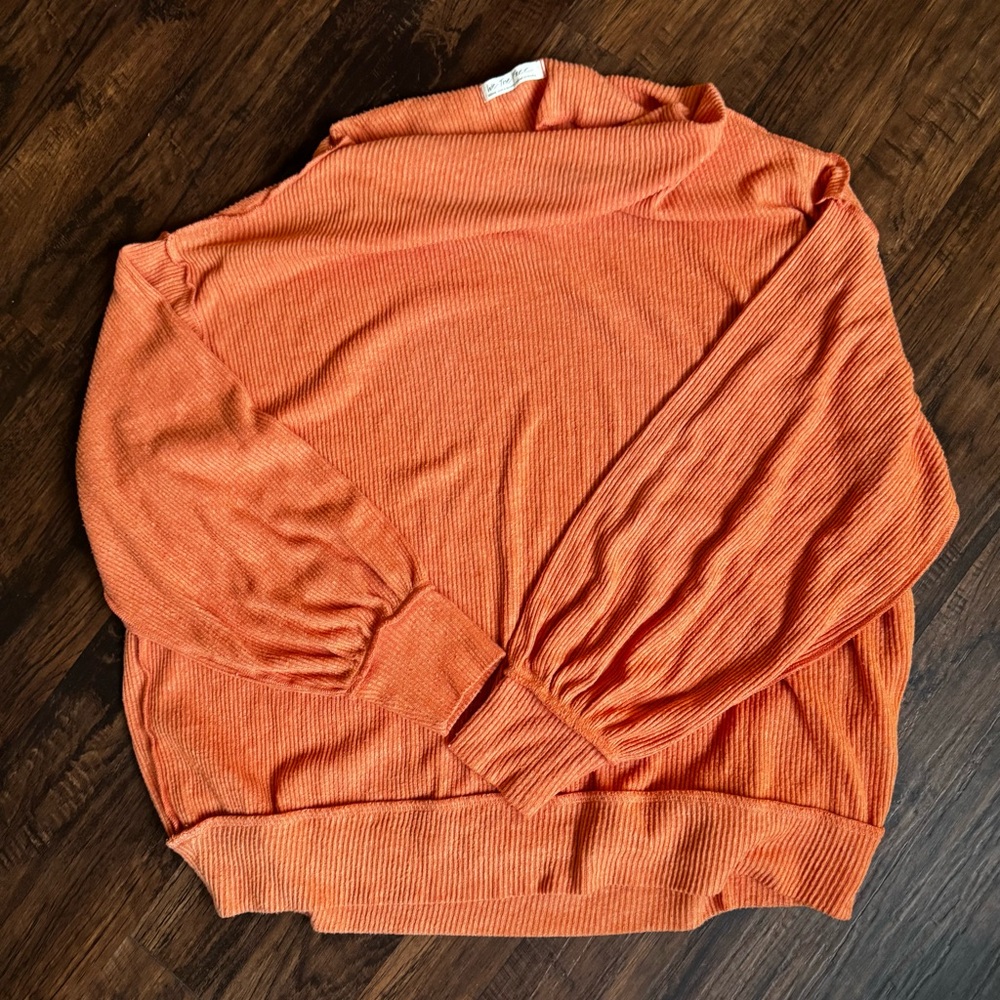 Main Squeeze Hacci Sweater - Picture 4 of 6